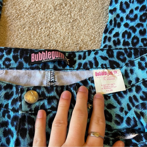 Bubblegum Blue Leopard Jeans 11/12 - Picture 5 of 5